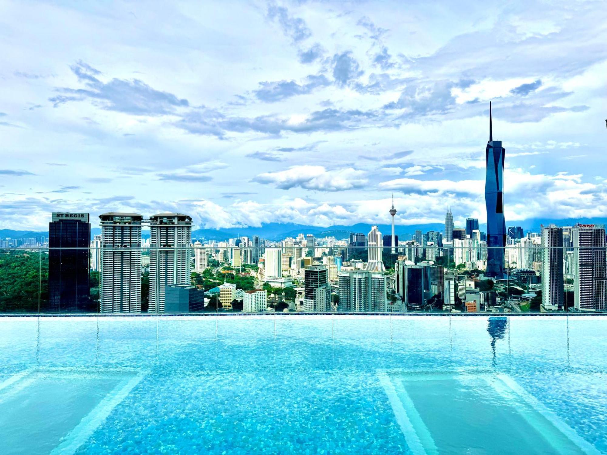 Riveria City Near Kl Sentral With 118 View Sky Infinity Pool By Cobnb Kuala Lumpur Exterior photo